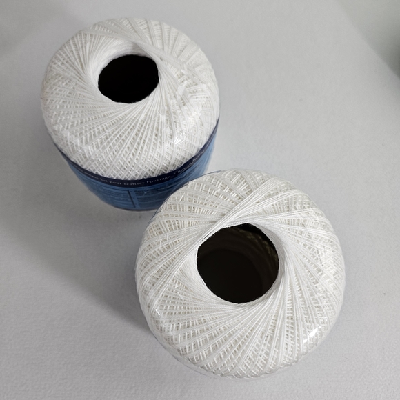 Lot of Vintage DMC Crochet Cotton - DMC B5200 & 955 - Picture 10 of 14